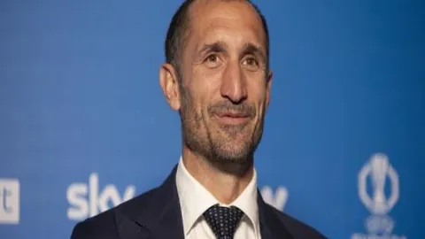 WTT强调退赛罚款非新增规定 樊振东称此前未获通知